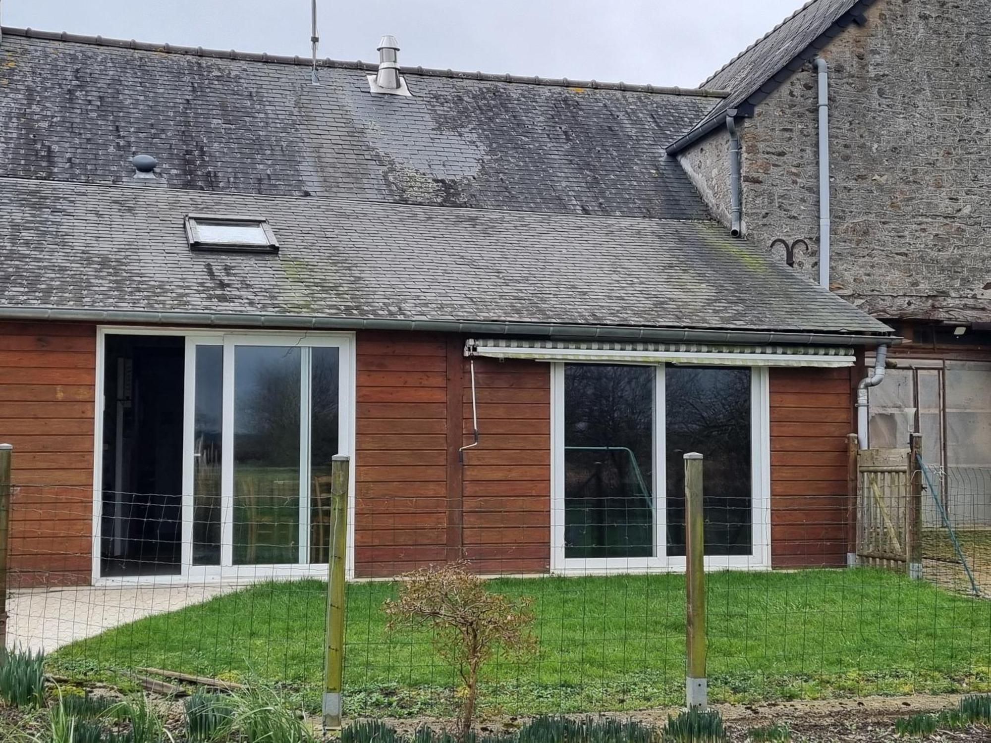 Maison De Famille Pre-en-Pail-Saint-Samson Exteriör bild